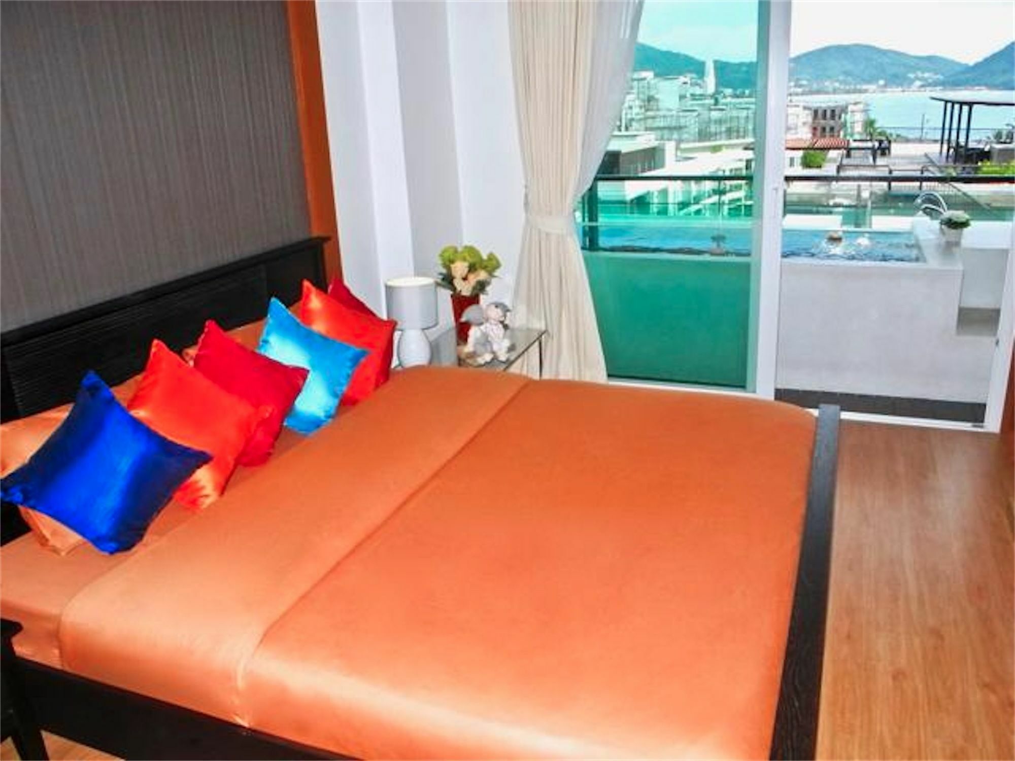 The Privilege Residence : 1 Bedroom Apartment In Patong Exteriör bild
