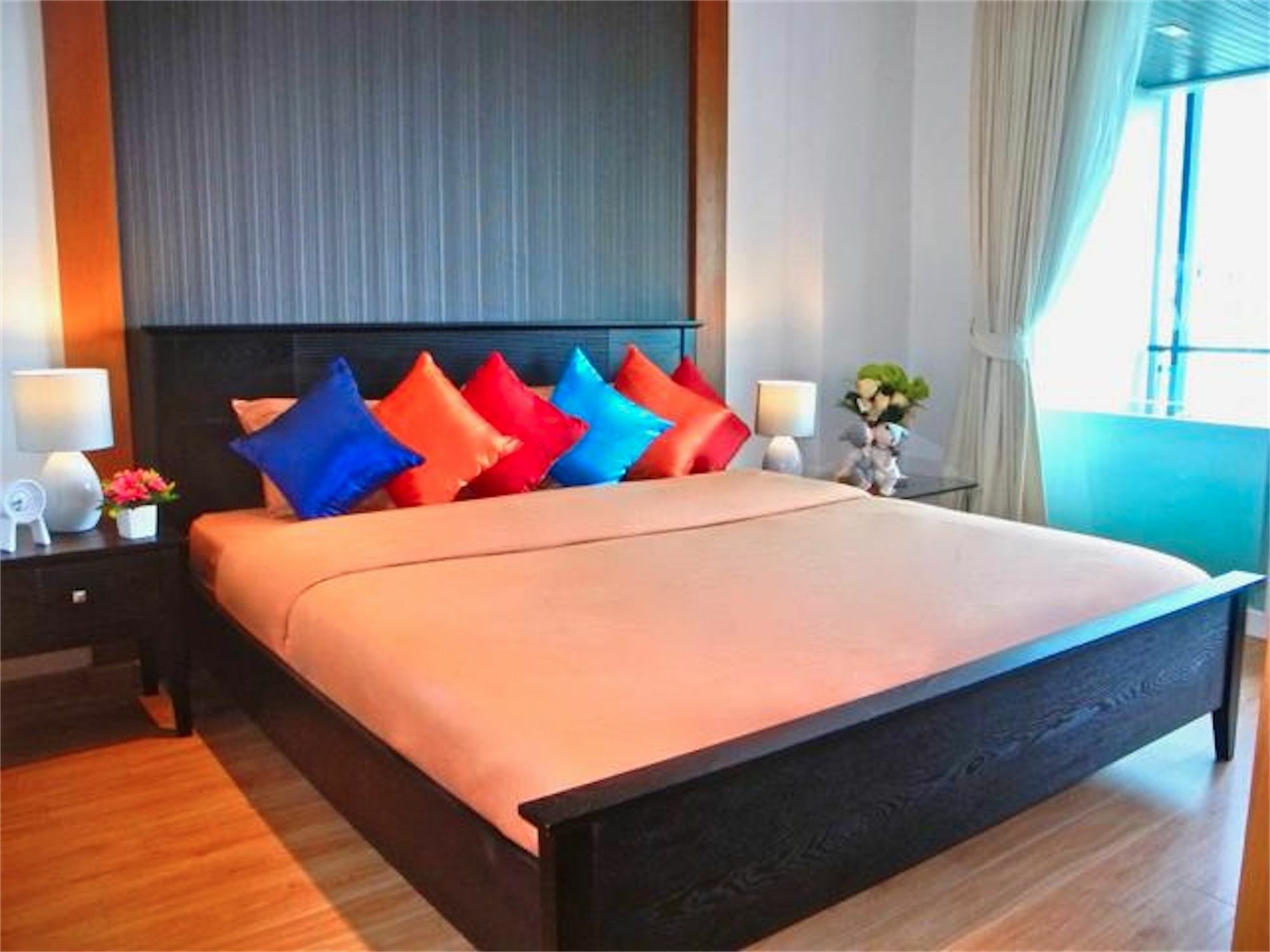 The Privilege Residence : 1 Bedroom Apartment In Patong Exteriör bild